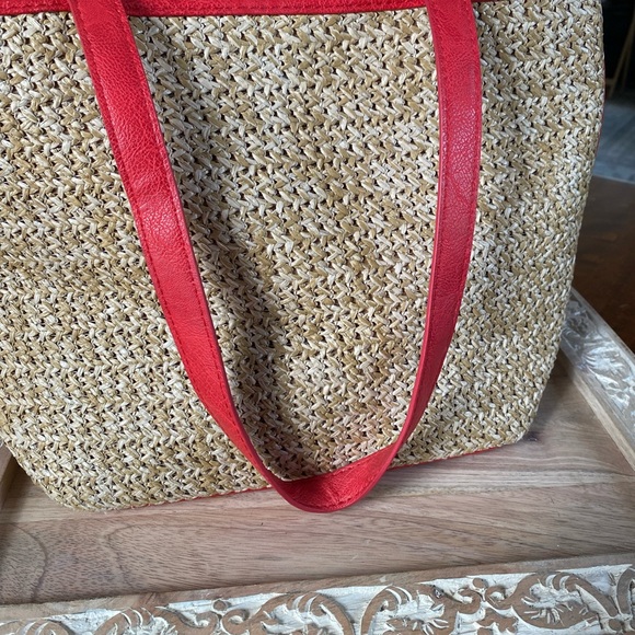Retro Bueno Woven Straw Handbag - Picture 4 of 10